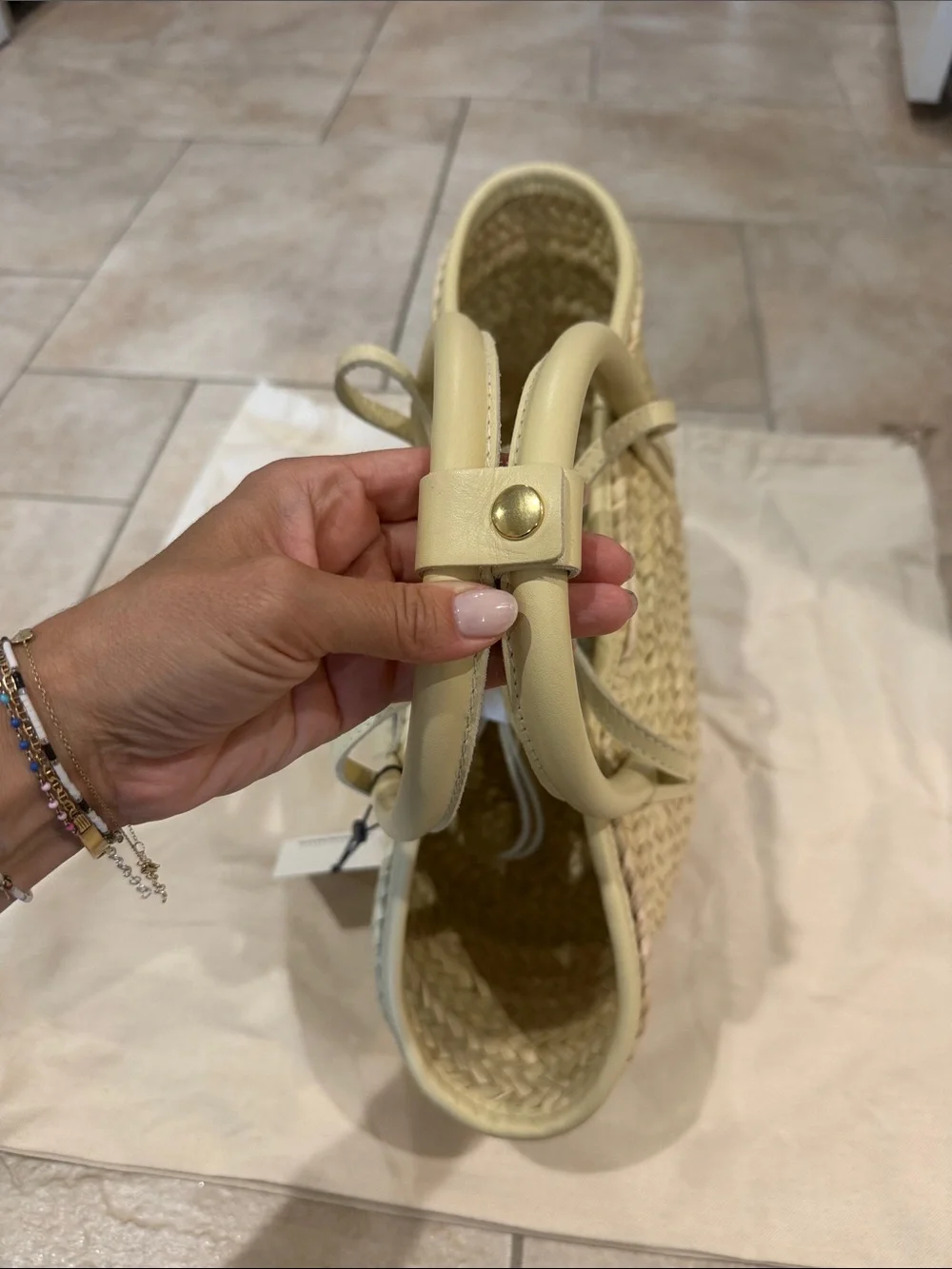 Jacquemus Cream Straw Woven Tote with Leather Trim - Picture 5 of 6